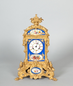 Часы каминные с цветочным орнаментом (Франция), 